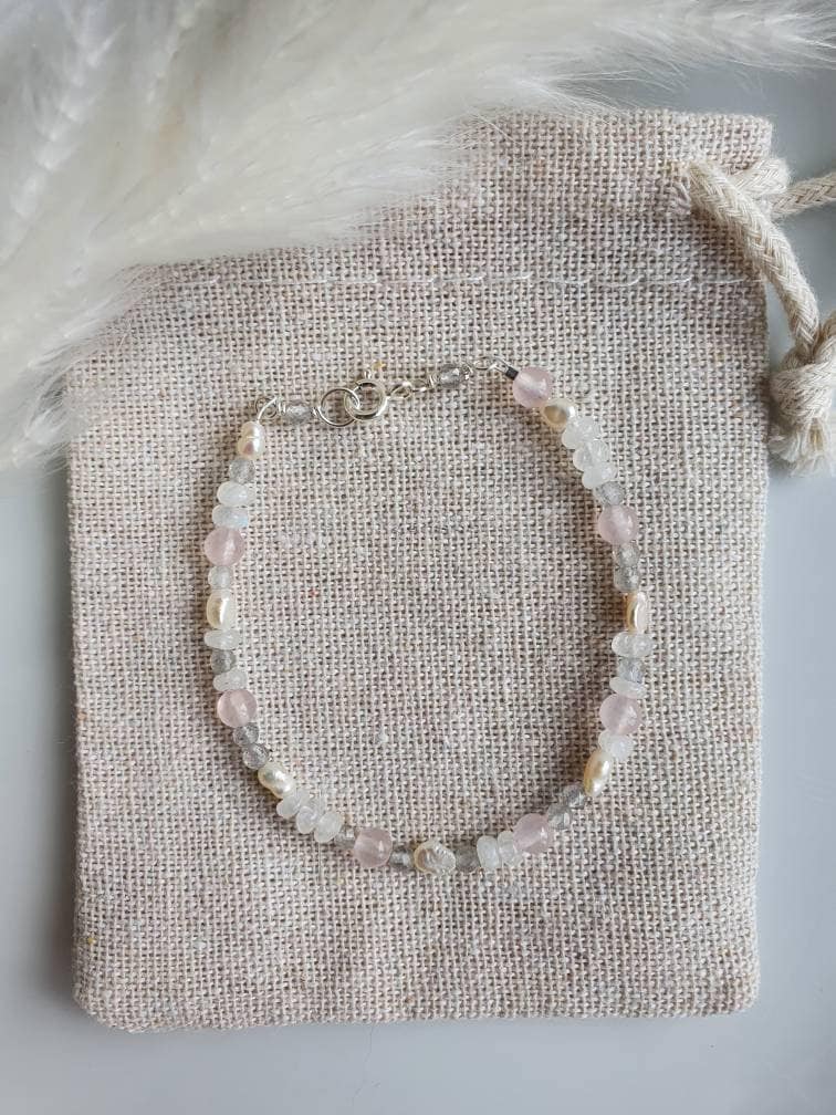 Mixed beaded gemstone bracelet