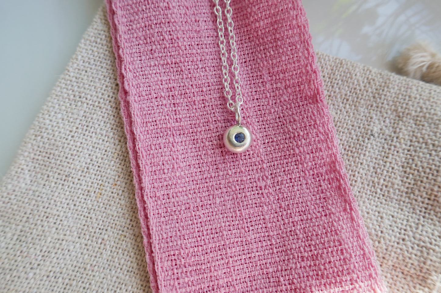 Pebble pendant 1